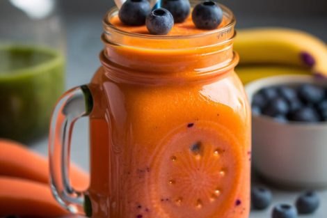 Carrot Berry Smoothie